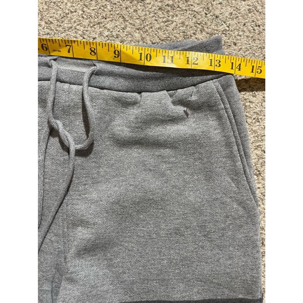 Thom Browne Gray Knit Drawstring Athletic Shorts with Stripe - Picture 5 of 6
